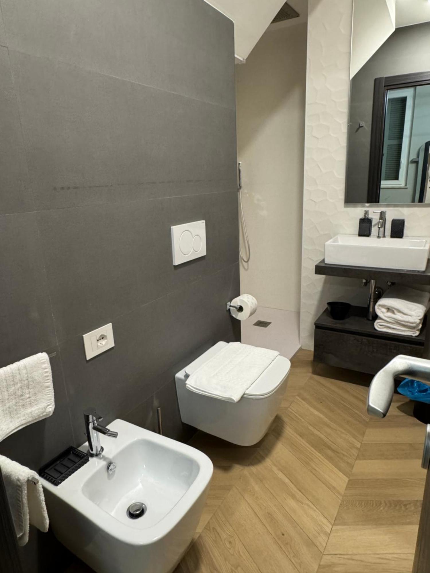 Sky Luxury Rooms 네뚜노 외부 사진